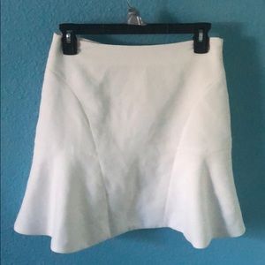 Aryn K White Trumpet Ruffle Mini Skirt Size Small